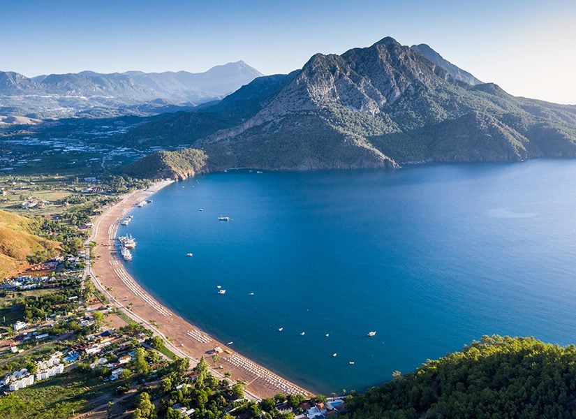 Adrasan koyu deniz manzarası